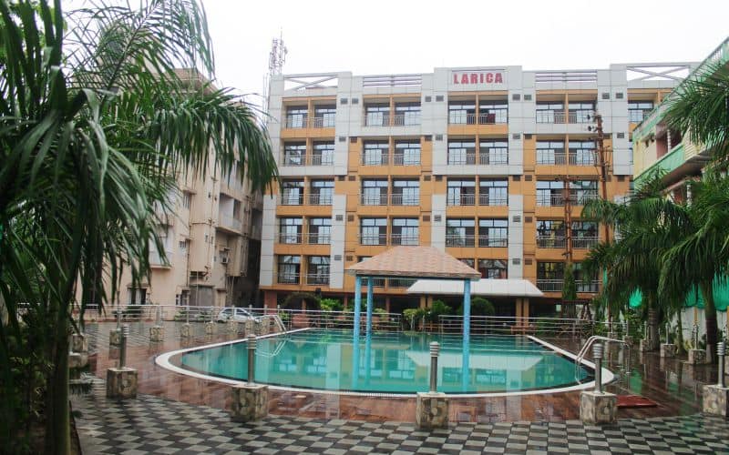 Larica Holiday Inn, Tarapith 1